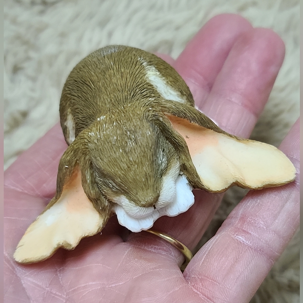 Sherratt & Simpson Brown and Cream Small Pet Bunny Figurine